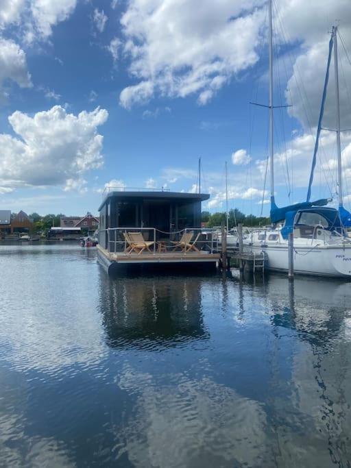 Nederhorst den Berg La Mare Houseboat酒店 外观 照片