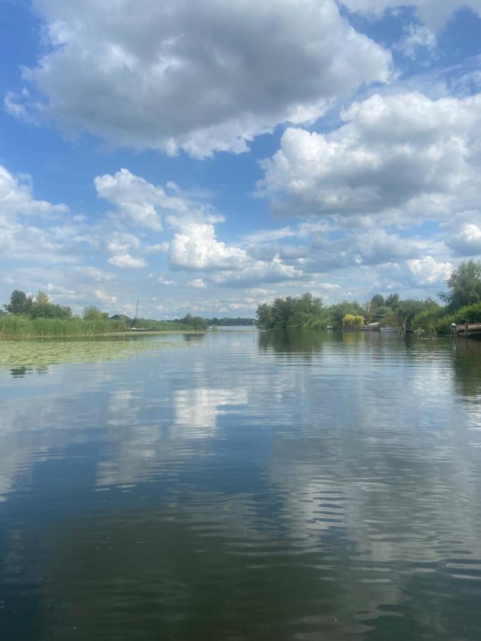 Nederhorst den Berg La Mare Houseboat酒店 外观 照片